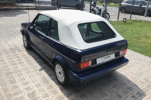 Volkswagen Golf view 10
