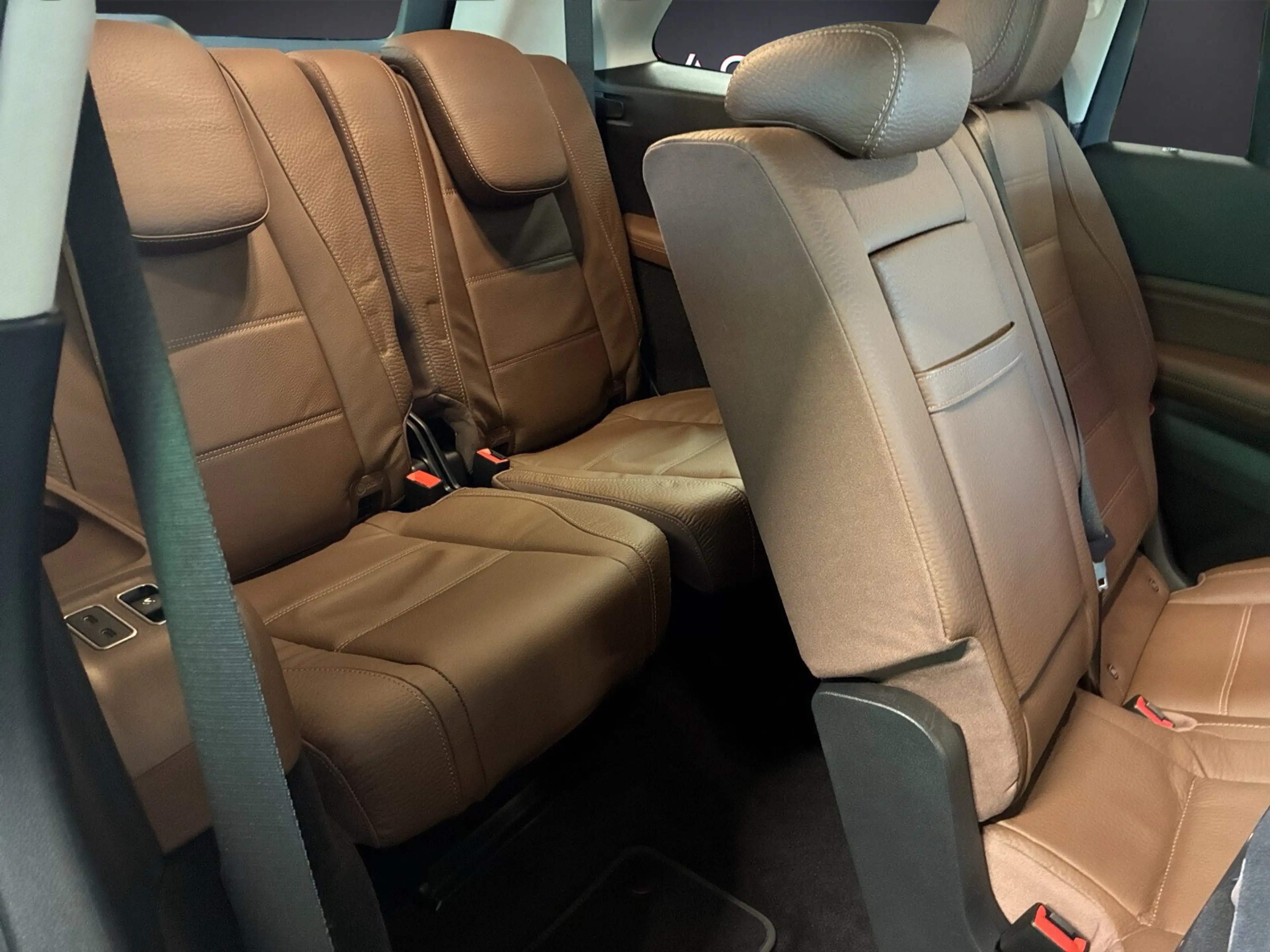 Mercedes-Benz GLS 450 GLS 450 d AMG-LINE SITZKLIMA HUD AIRMATIC SHD NIGHT BURMESTER — photo 13