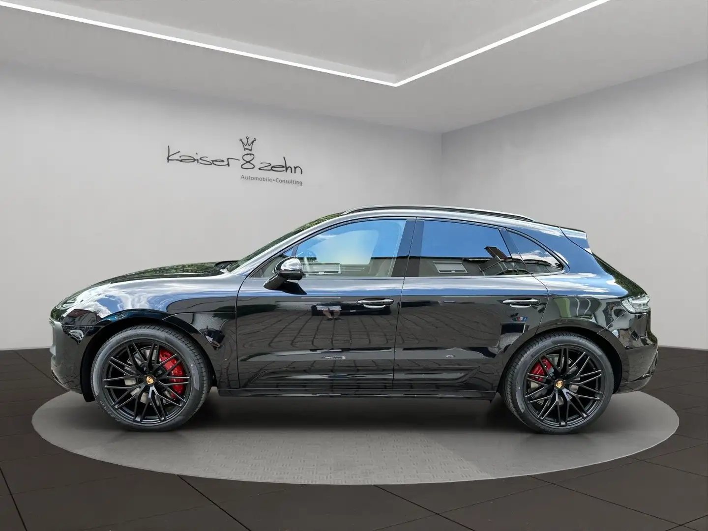Porsche Macan GTS *1. Hand* *BOSE* *AHK* *Panoramadach* Schwarz - 2
