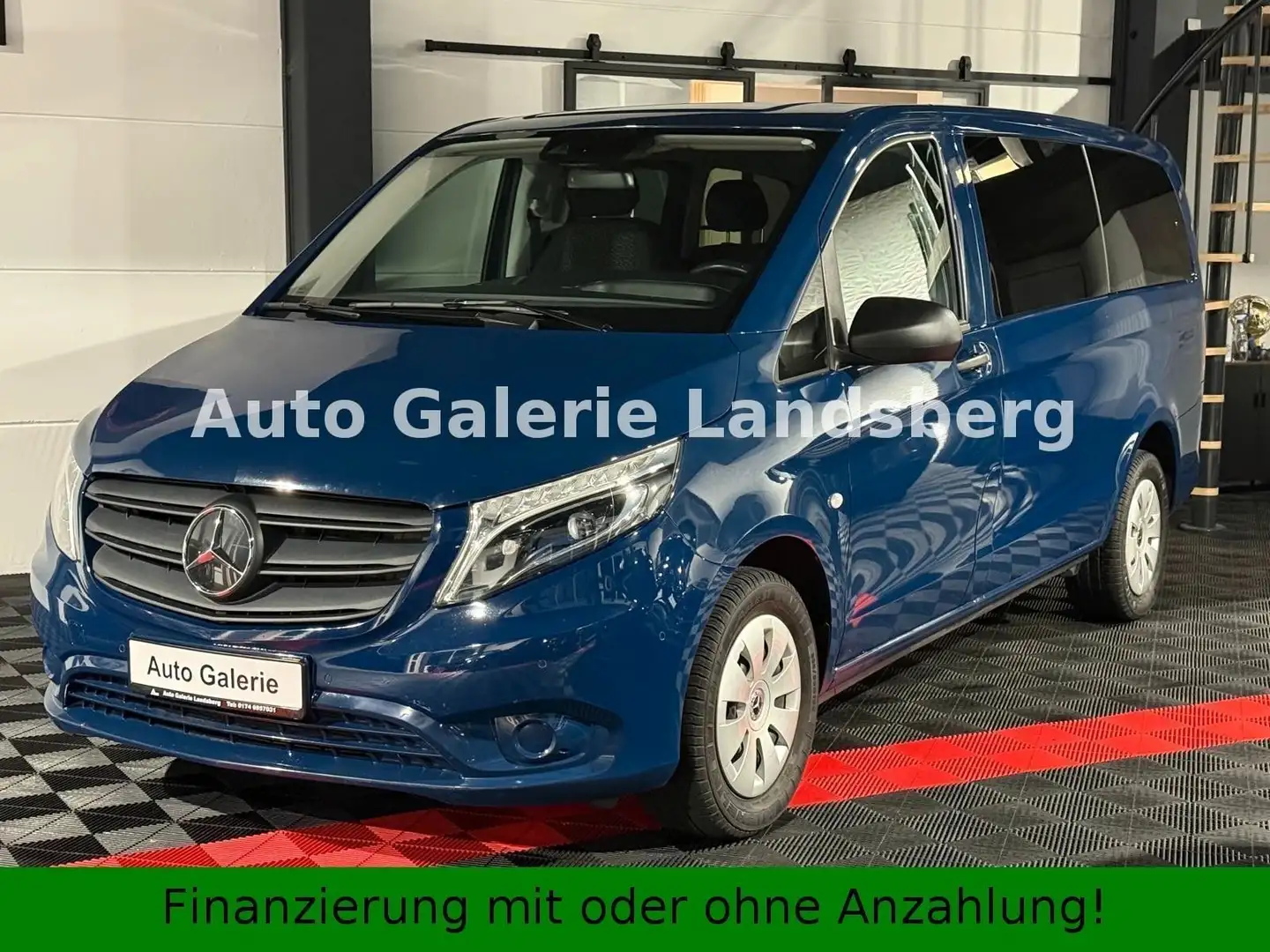 Mercedes-Benz Vito 116d*Edition*lang*9-G Tronic*LED*5-Sitzer* Bleu - 1