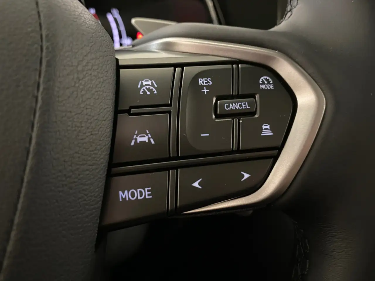 Lexus NX 2026 — фото 12