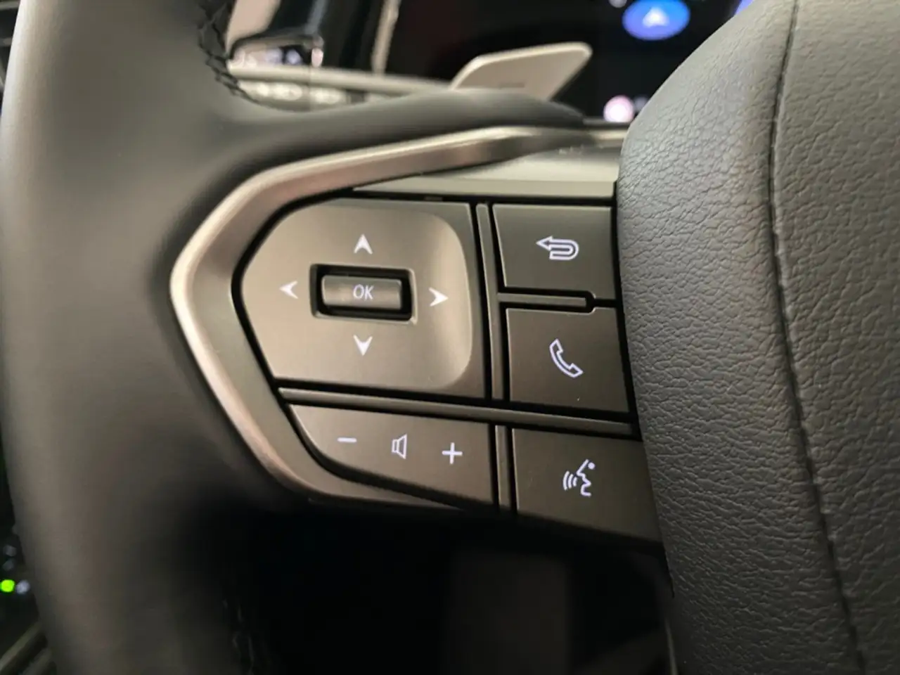 Lexus NX 2026 — фото 11