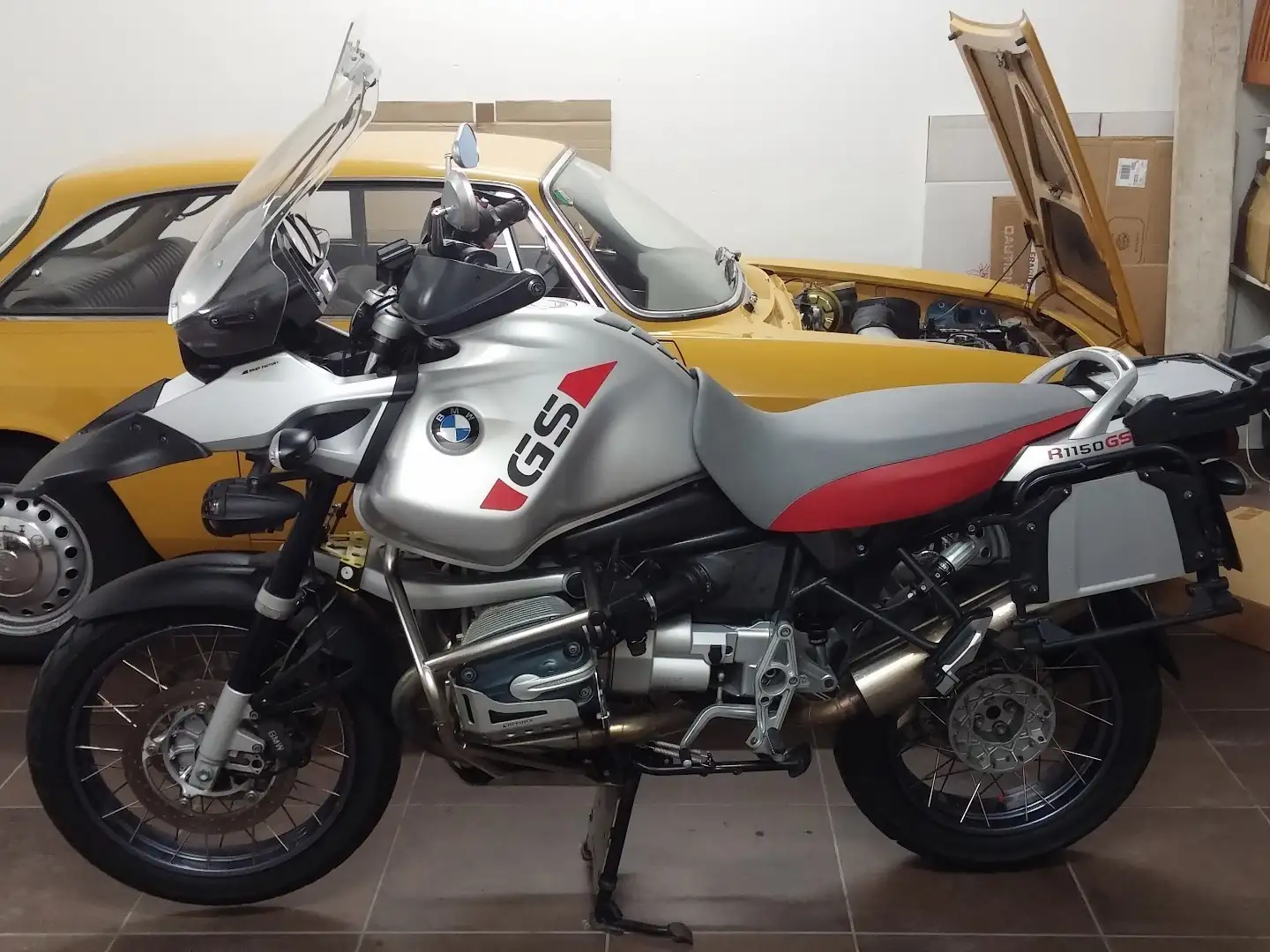 BMW R 1150 GS Adventure Stříbrná - 2