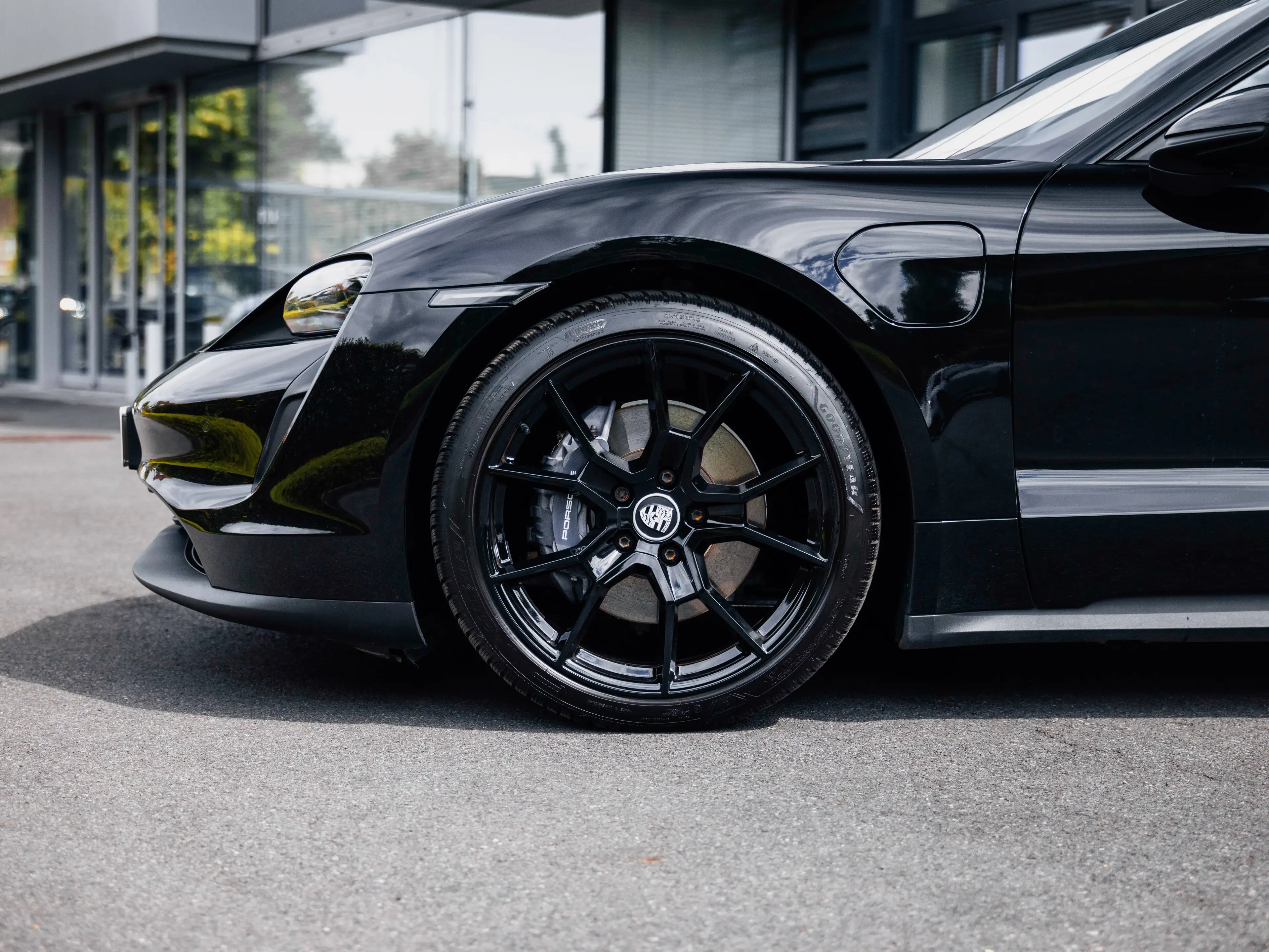 Porsche Taycan Taycan Sport Turismo 93.4 kWh | Approved — photo 8