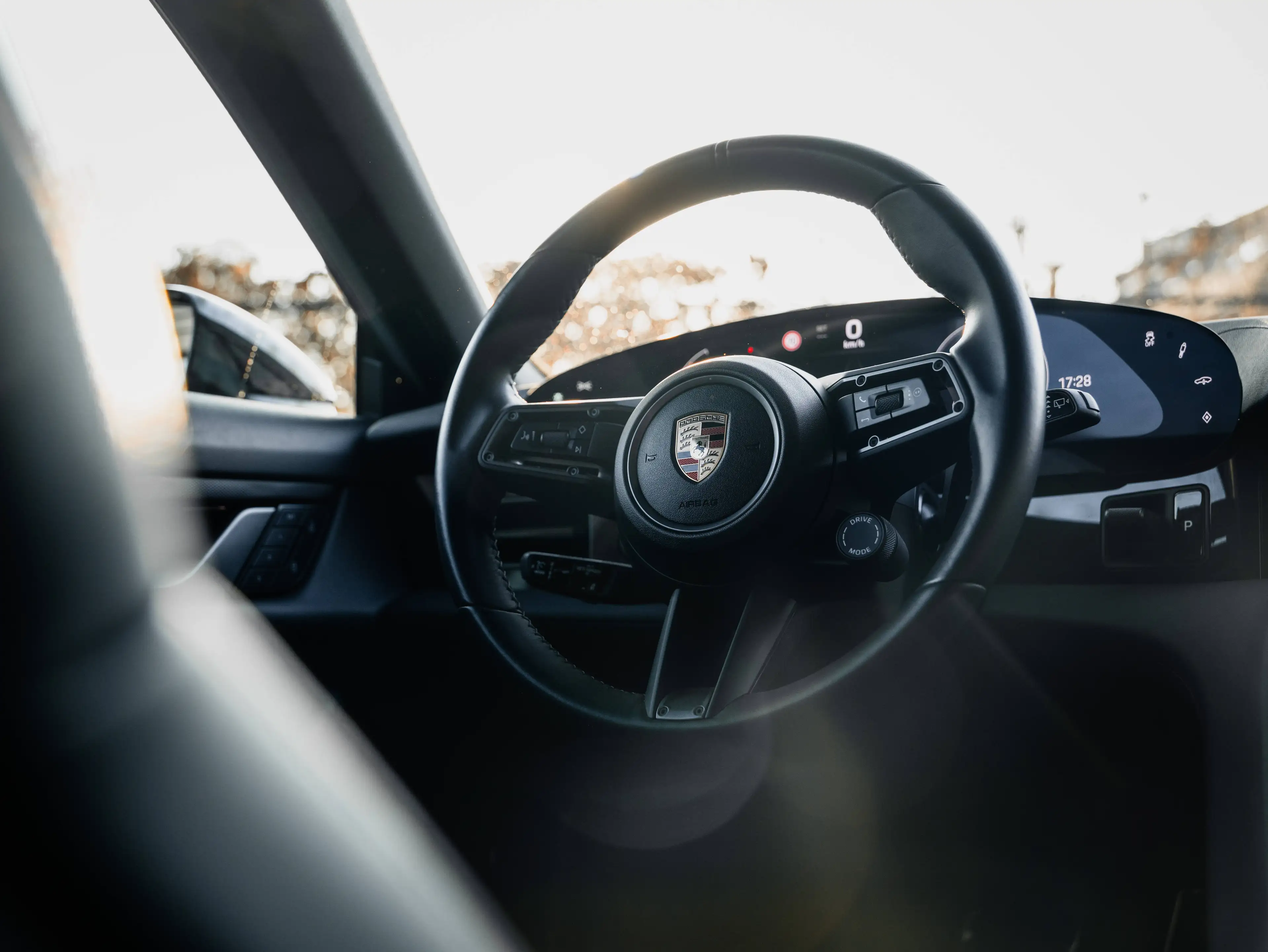 Porsche Taycan Taycan Sport Turismo 93.4 kWh | Approved — photo 14