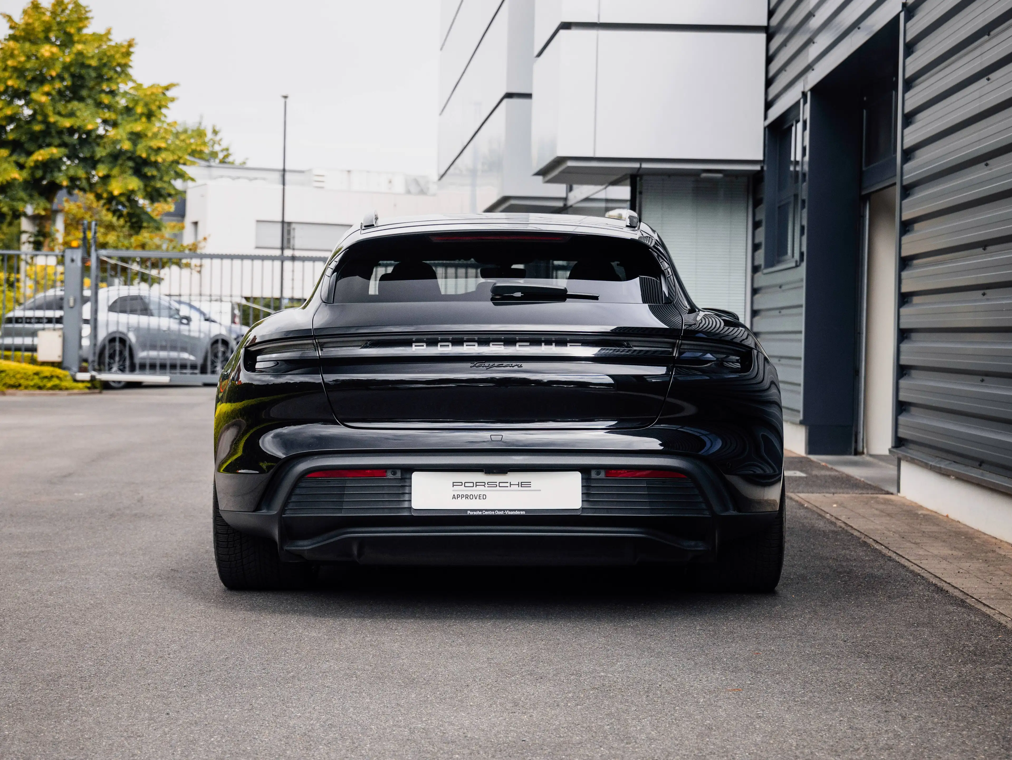 Porsche Taycan Taycan Sport Turismo 93.4 kWh | Approved — photo 6