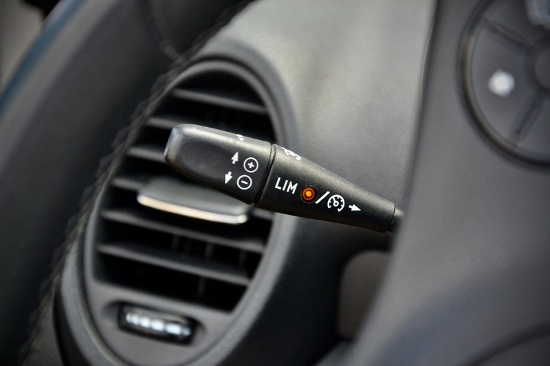 Mercedes-Benz SLK 200 K. Prestige Plus / NL Auto / Automaat / Air Scarf — photo 16