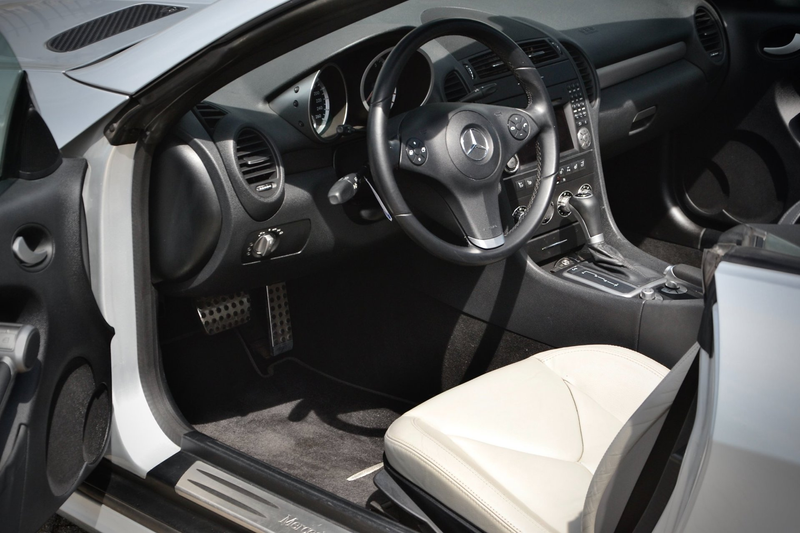 Mercedes-Benz SLK 200 K. Prestige Plus / NL Auto / Automaat / Air Scarf — photo 11