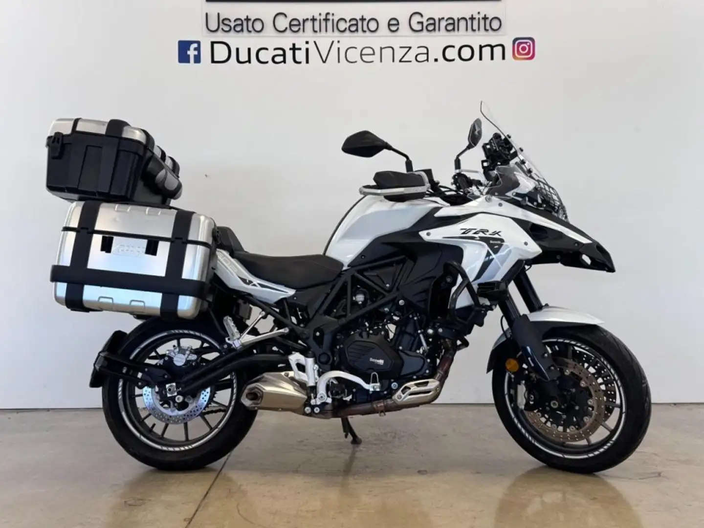 Benelli TRK 502 my 2023 Bianco - 1