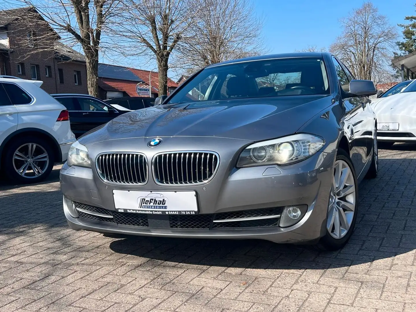 BMW 525 5 Lim.d*PDC*NAVI*SHZ*S-DACH*HUD*LEDER* Szürke - 1