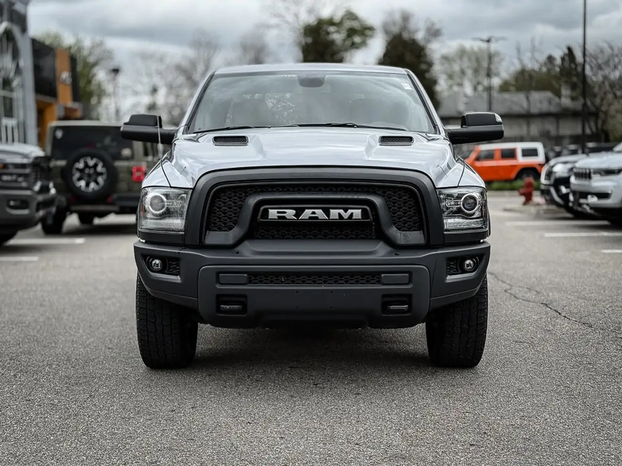 RAM 1500 снимка RAM 1500
