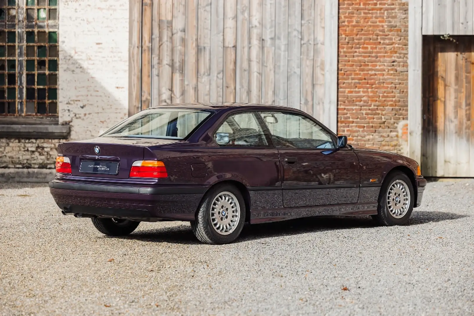 BMW 316 3-serie Coupé 316i Individual 6.464Km. 247 Picture Fialová - 2