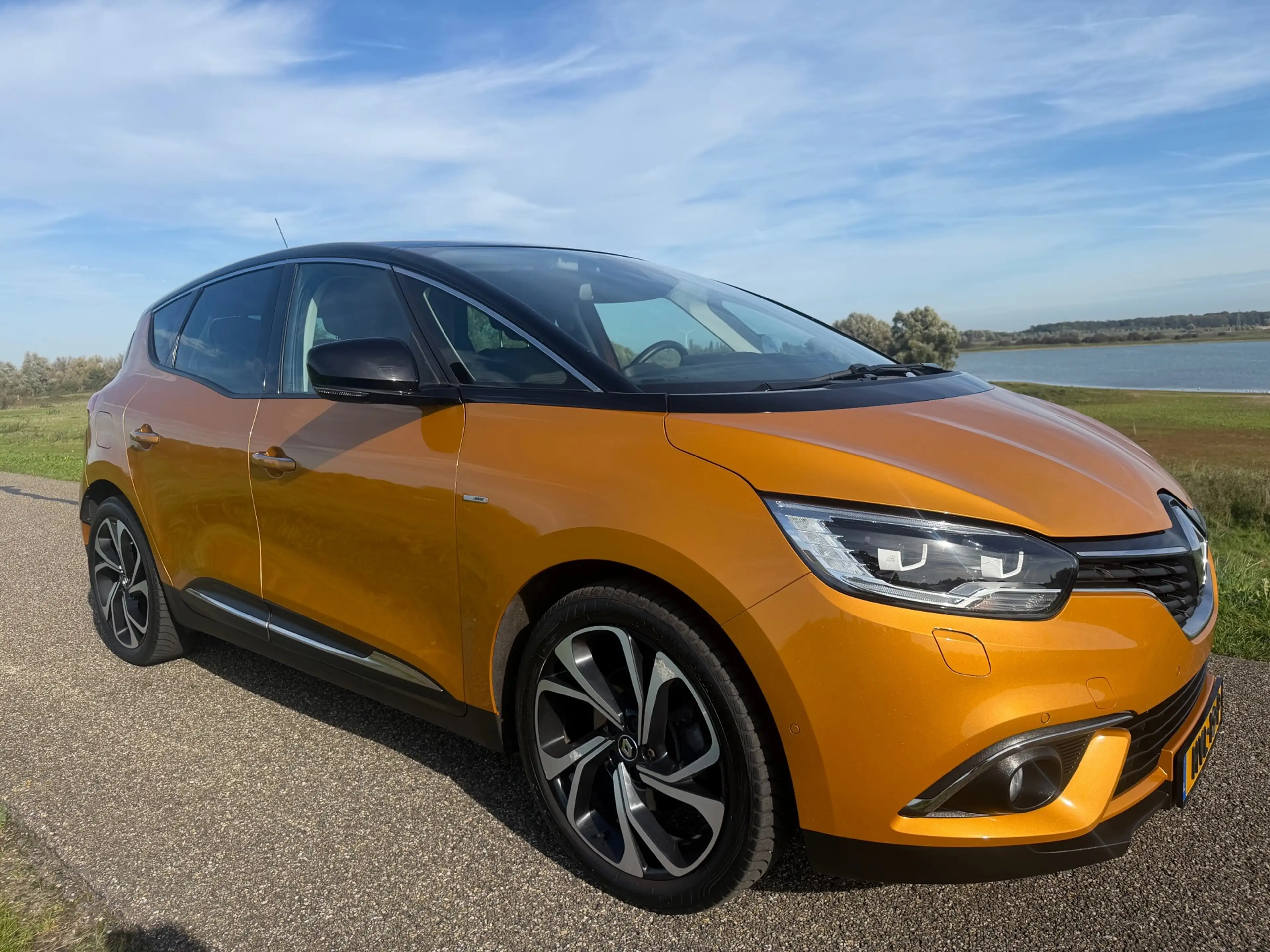 Renault Scenic 1.2 TCe Bose Vol optie’s NW distri Head Up Camera — photo 4