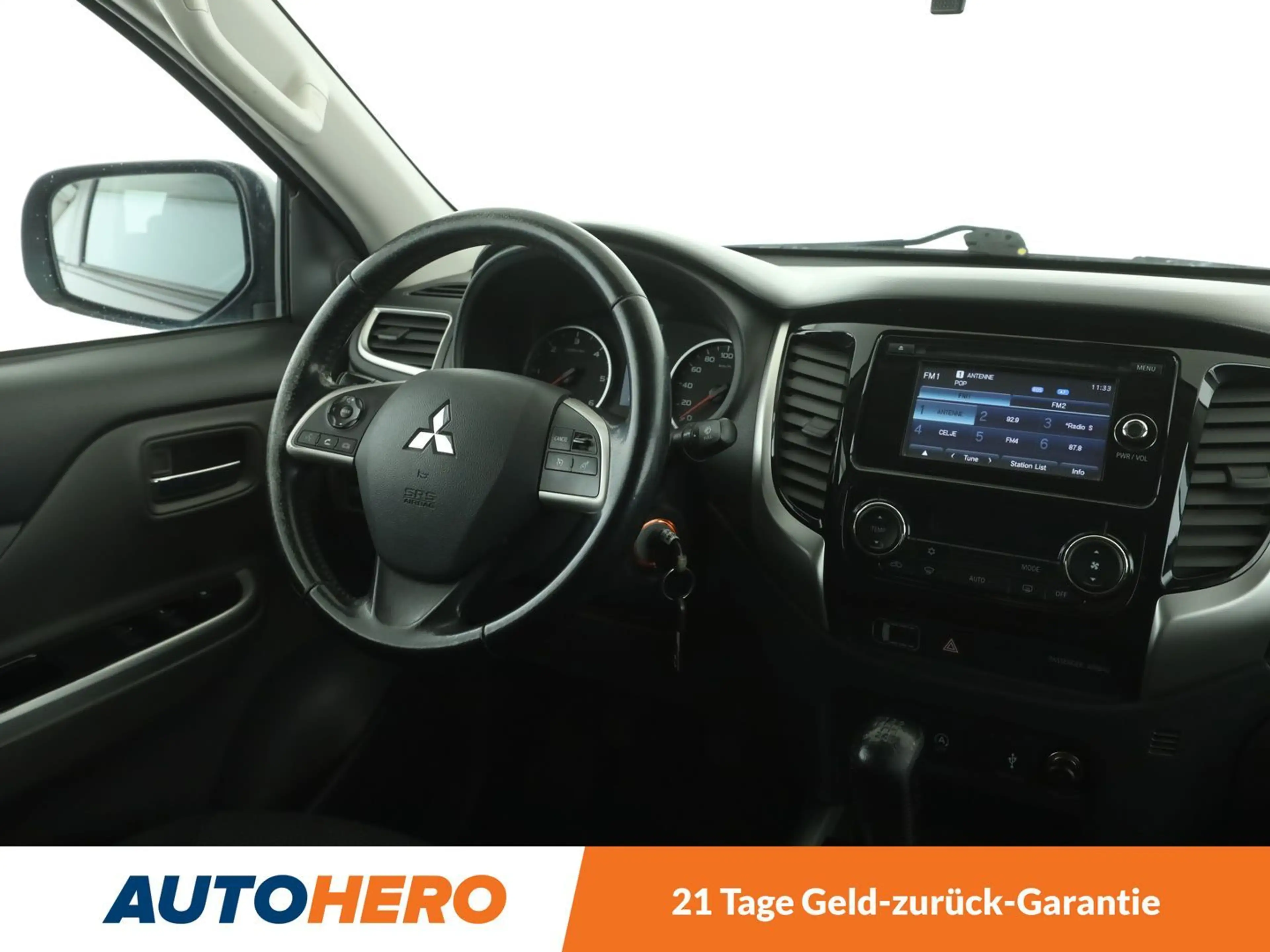 Mitsubishi L200 2.4 DI-D Plus Doppelkabine 4WD*SPUR*TEMPO*KLIMA* — photo 13
