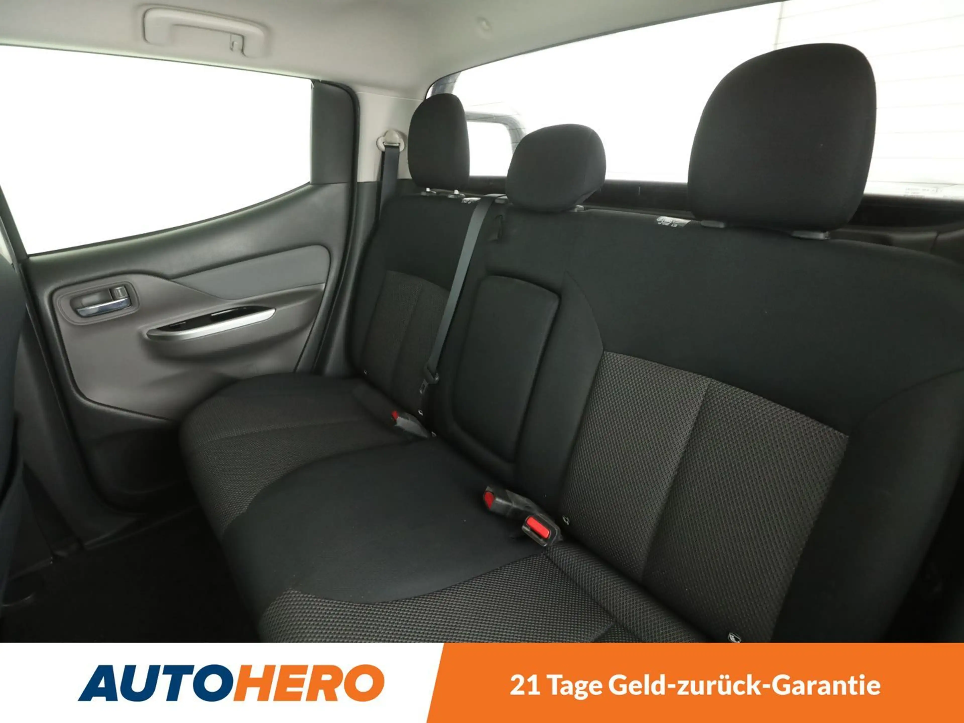Mitsubishi L200 2.4 DI-D Plus Doppelkabine 4WD*SPUR*TEMPO*KLIMA* — photo 15