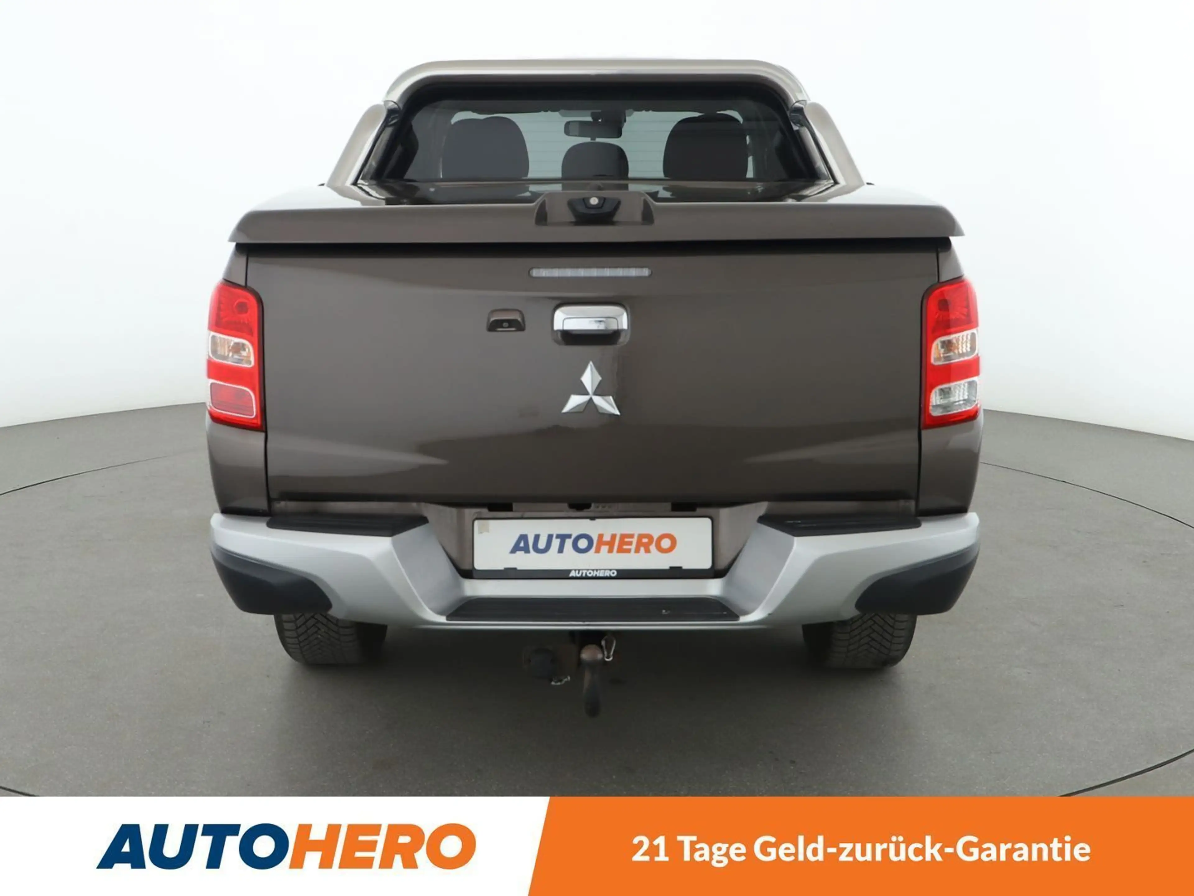 Mitsubishi L200 2.4 DI-D Plus Doppelkabine 4WD*SPUR*TEMPO*KLIMA* — photo 5