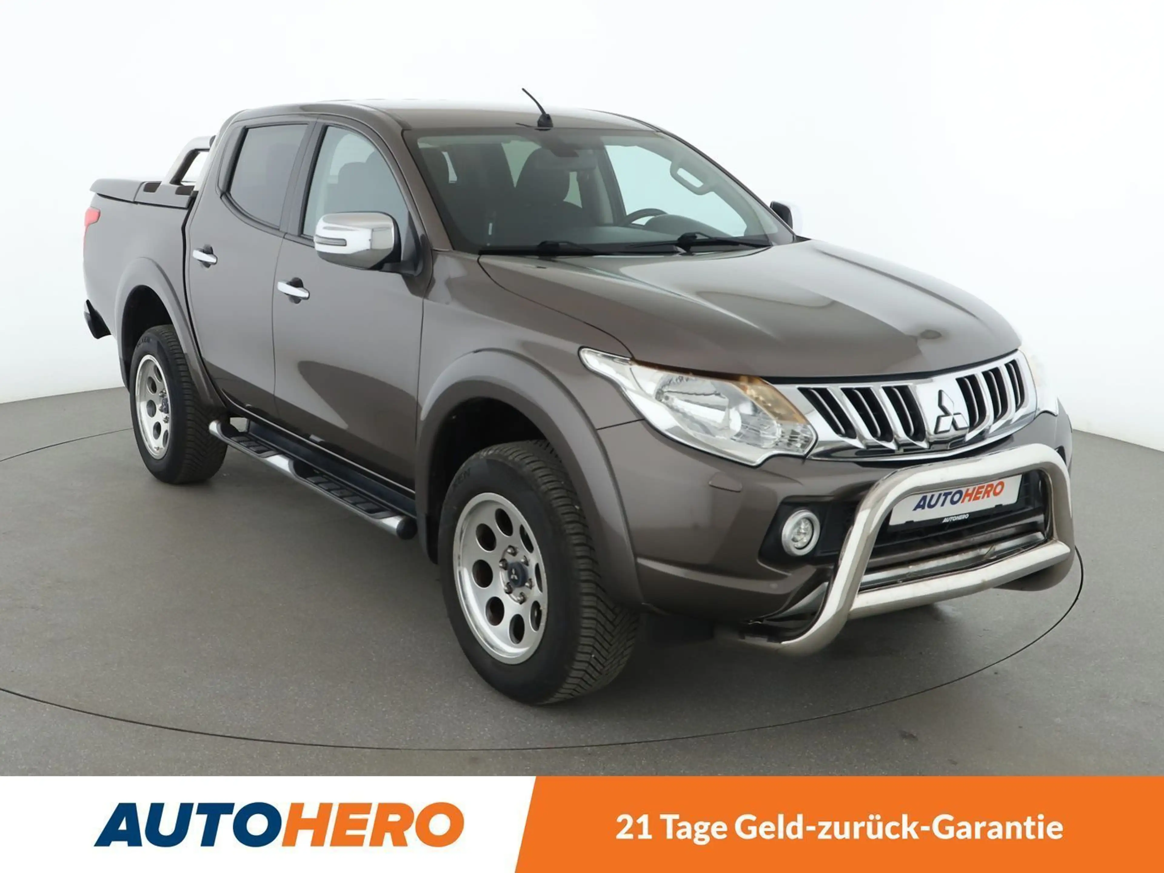 Mitsubishi L200 2.4 DI-D Plus Doppelkabine 4WD*SPUR*TEMPO*KLIMA* — photo 8