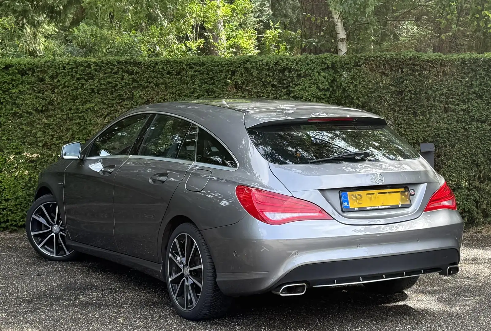 Mercedes-Benz CLA Shooting Brake NAV BI XENON 18 INCH TREKHAAK Grijs - 2