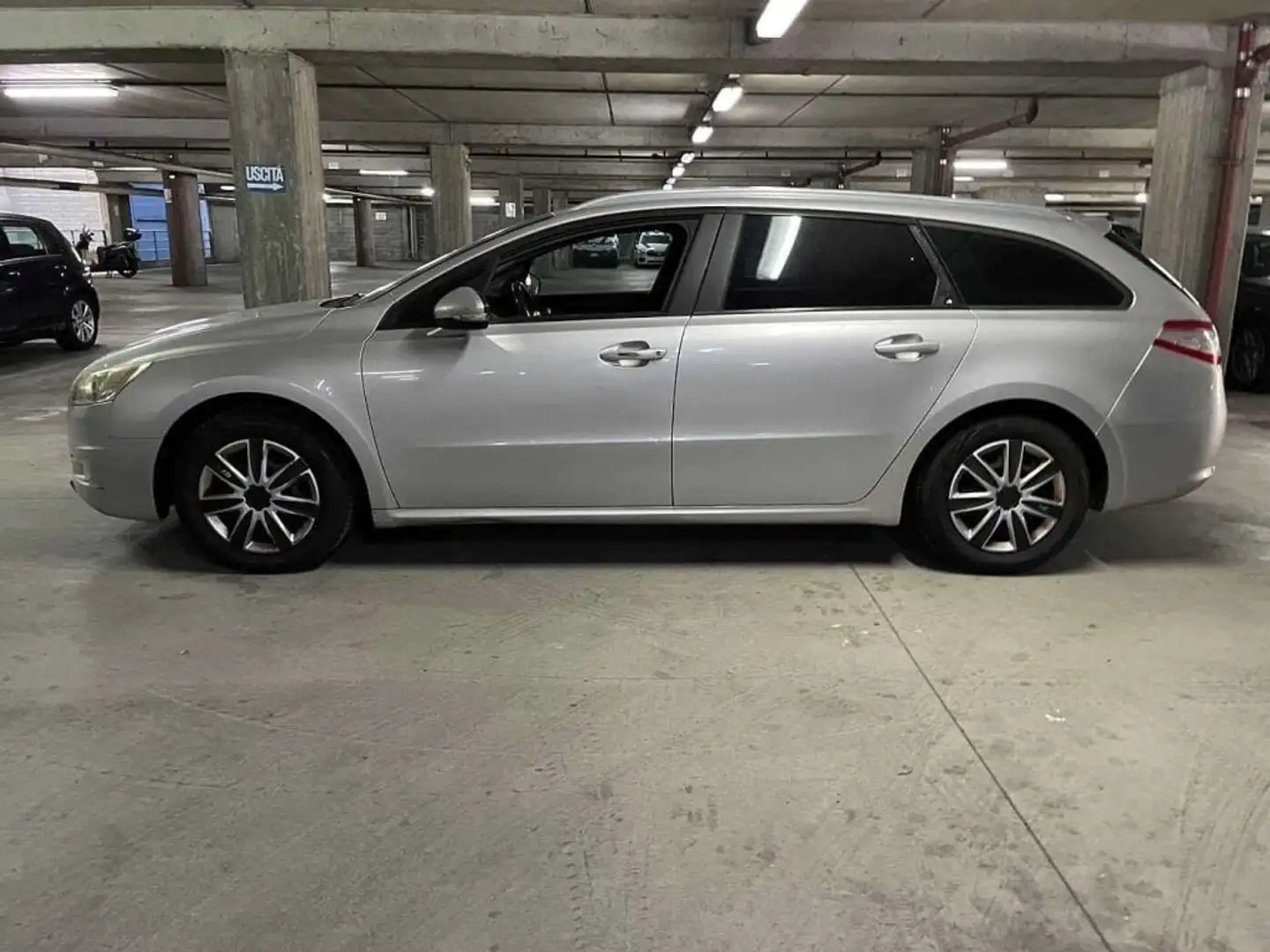 Peugeot 508 1ª serie 1.6 HDi 112CV SW Access Argento - 2