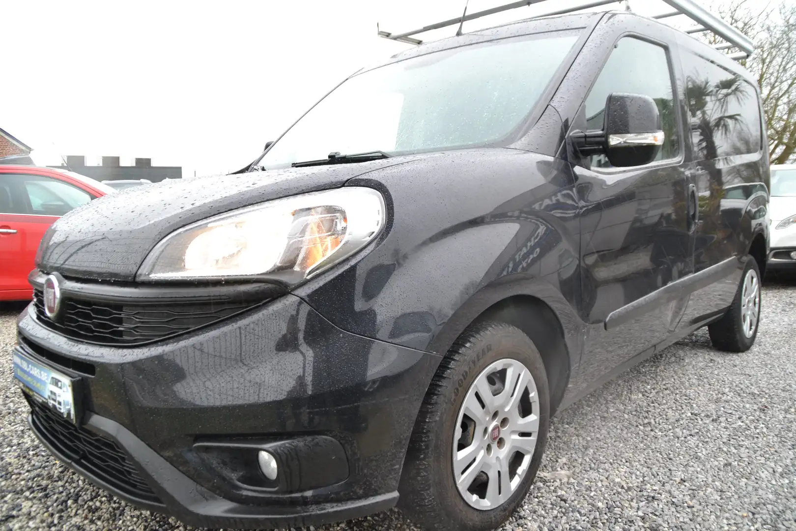 Fiat Doblo 🤩🔥NEW ARRIVAL🤩🔥1.6 Multijet Lounge Noir - 2