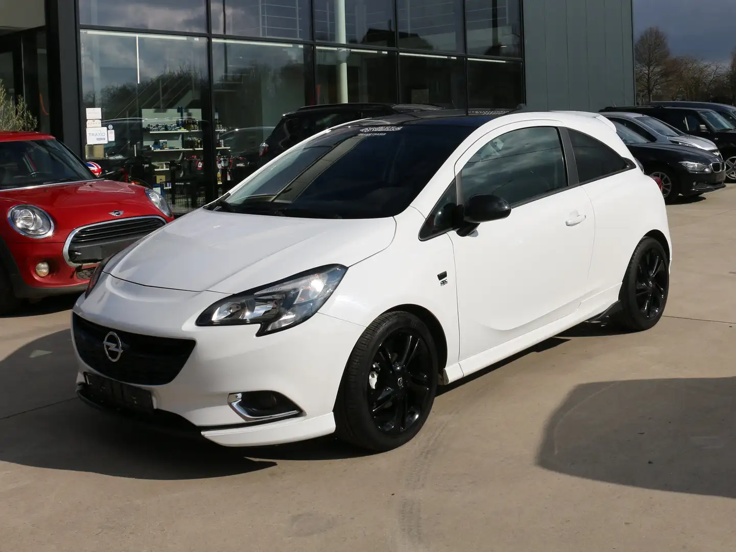 Opel Corsa 1.4i  OPC Sport +1 JAAR GARANTIE TRAXIO Wit - 1