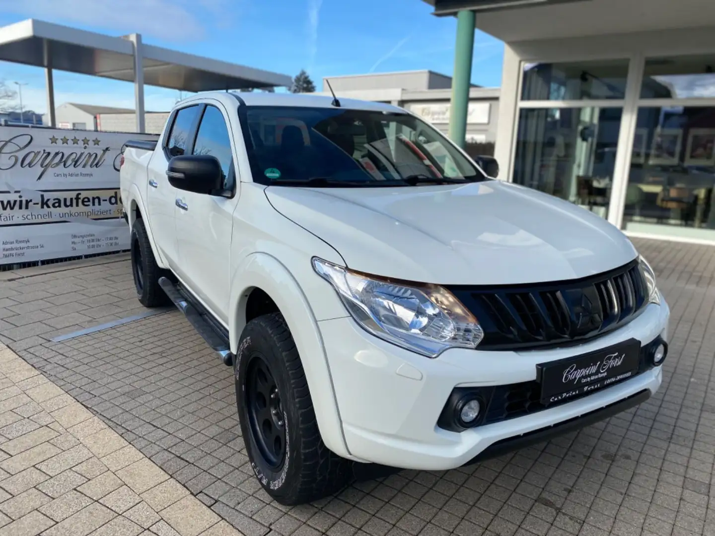 Mitsubishi L200 Plus Doppelkabine 4WD, Automatik AHK,49tkm! Weiß - 2