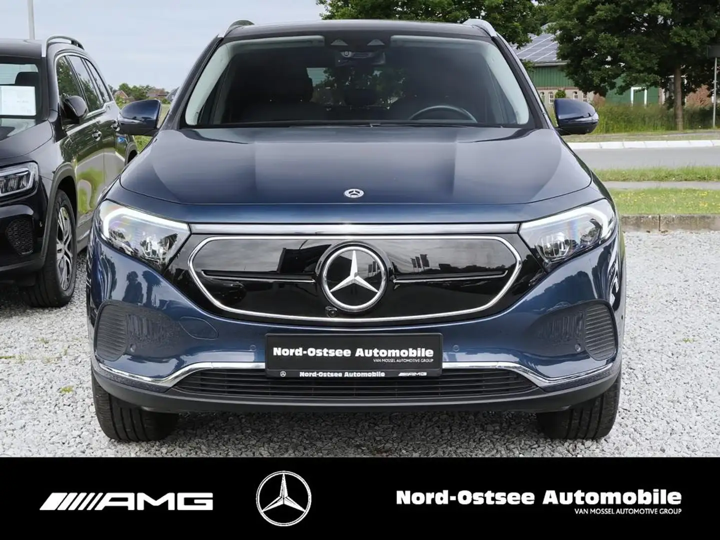 Mercedes-Benz EQA 300 4M PROGRESSIVE DISTRO PANO HUD 360° HUD Bleu - 2