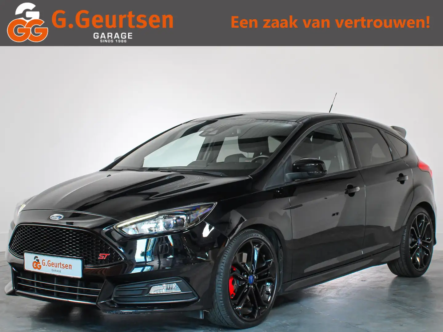 Ford Focus 2.0 ST Recaro, SYNC, Stoel/Stuurverwarming, Cruise Zwart - 1