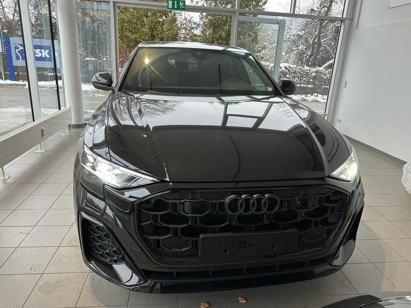 Audi Q8 50 TDI Facelift/sw-sw/ParkRemote/Pan/AHK/22 Negro - 1