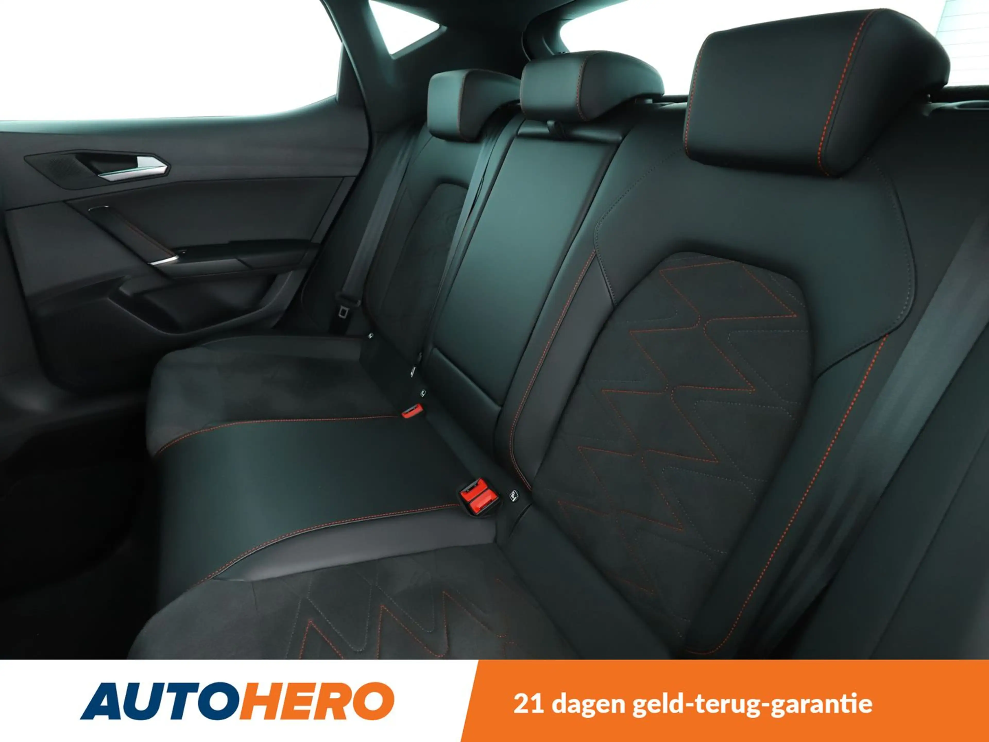 SEAT Leon e-Hybrid 1.4 TSI e-HYBRID FR — photo 13