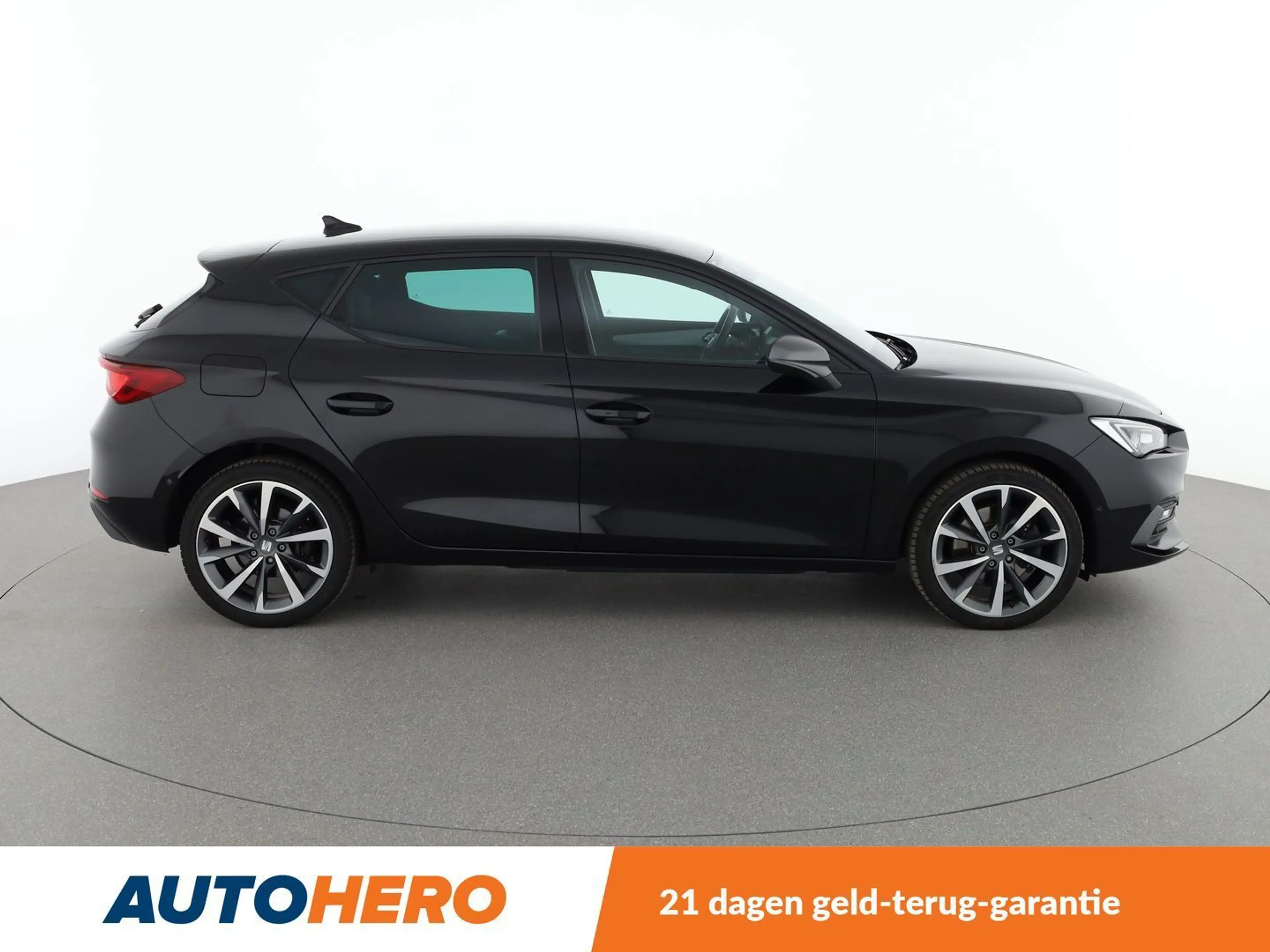 SEAT Leon e-Hybrid 1.4 TSI e-HYBRID FR — photo 7