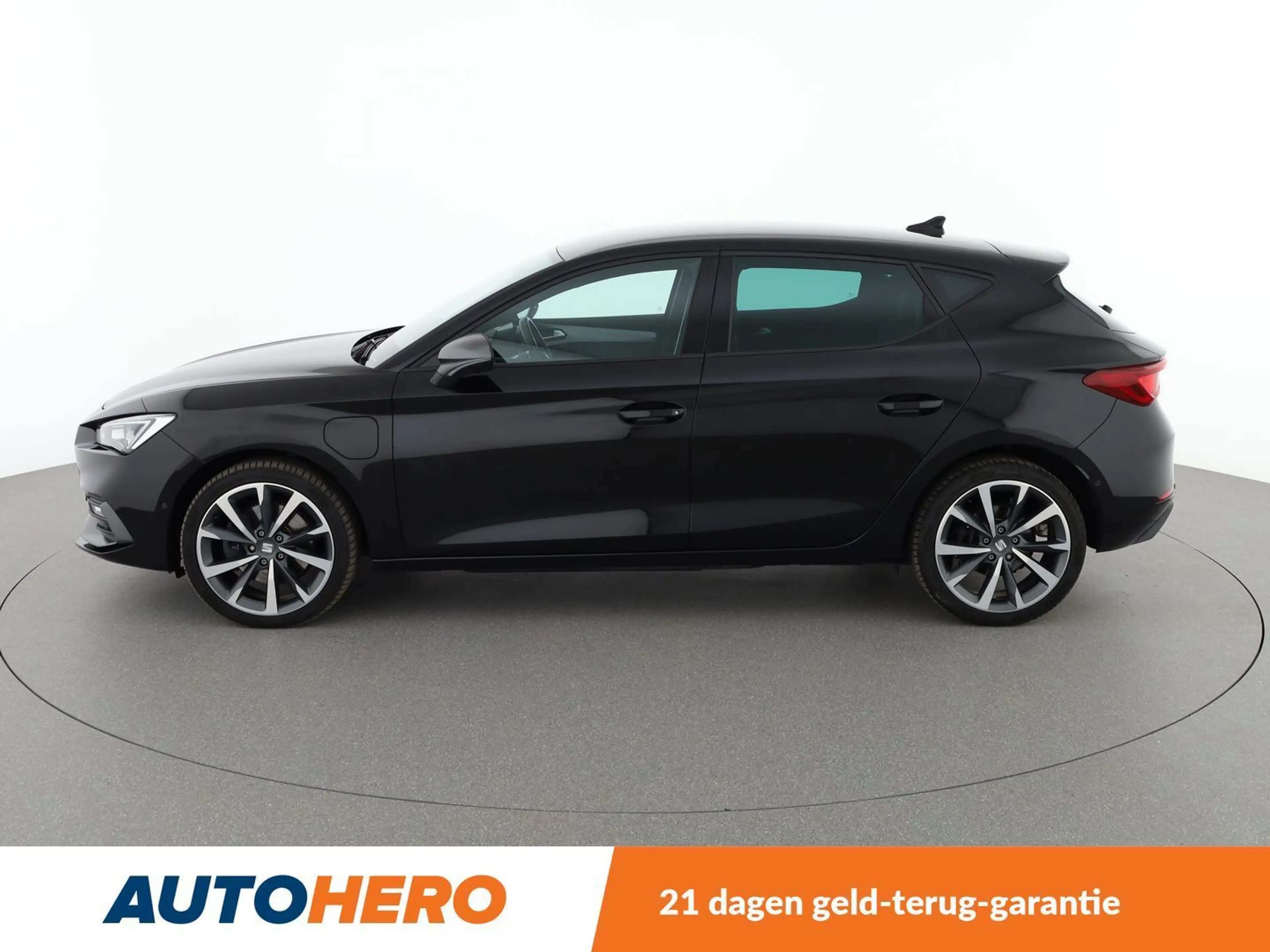 SEAT Leon e-Hybrid 1.4 TSI e-HYBRID FR — photo 3