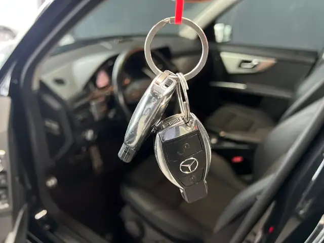 Mercedes-Benz GLK 220 GLK 220 CDI BlueEfficiency 4Matic (Pano,AHK)