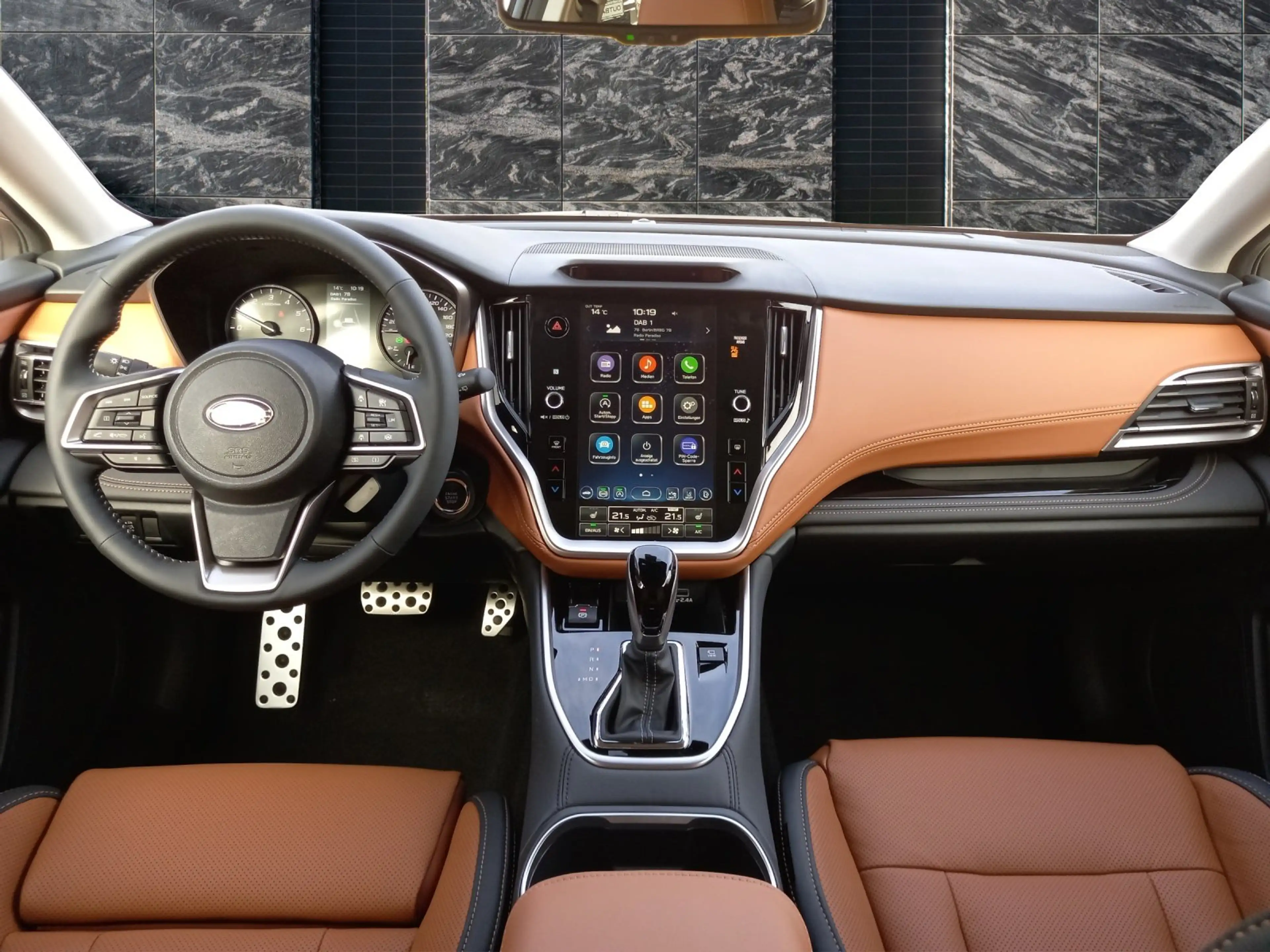 Subaru OUTBACK 2.5i Platinum Lineartronic — photo 13