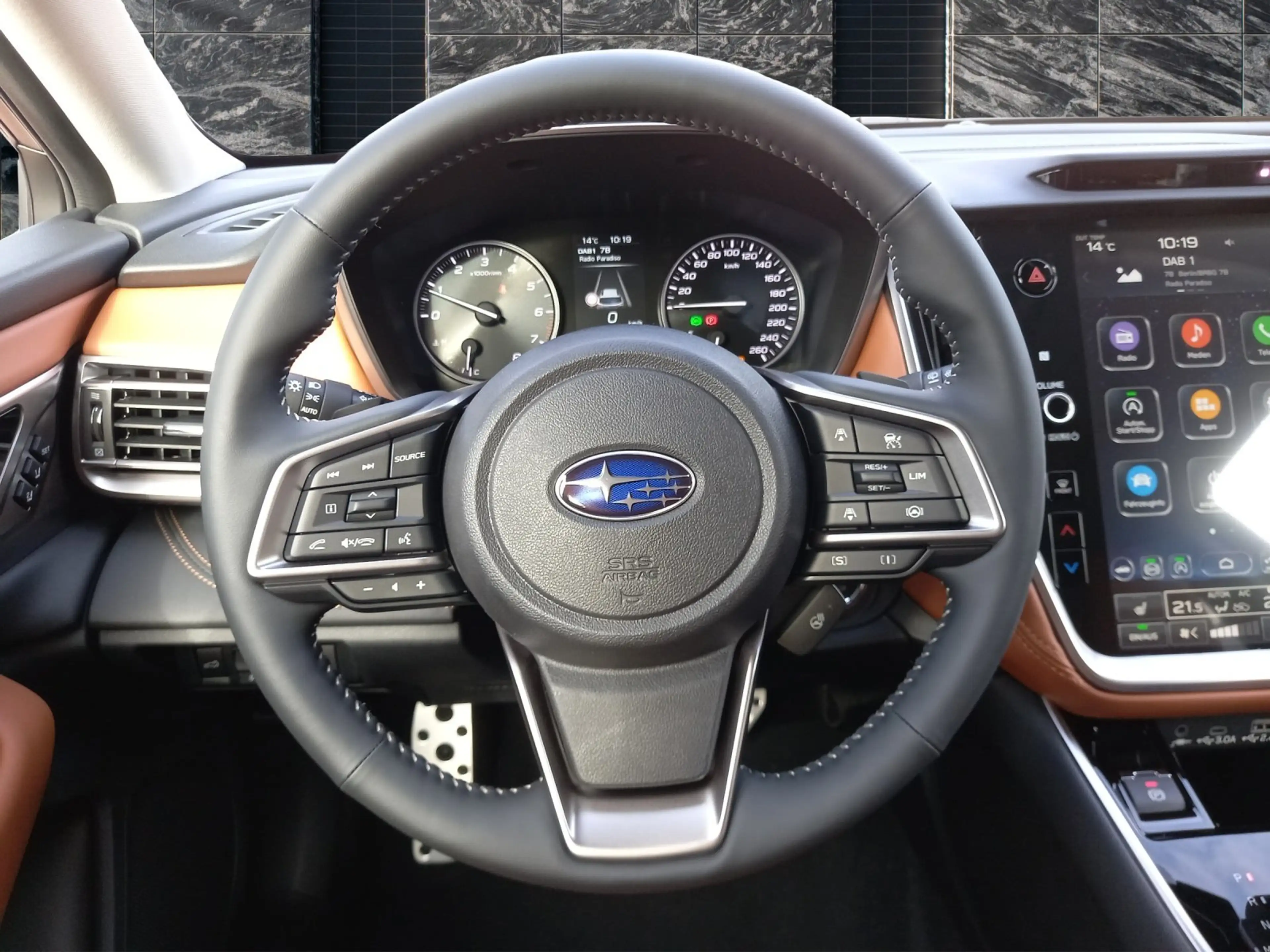 Subaru OUTBACK 2.5i Platinum Lineartronic — photo 11