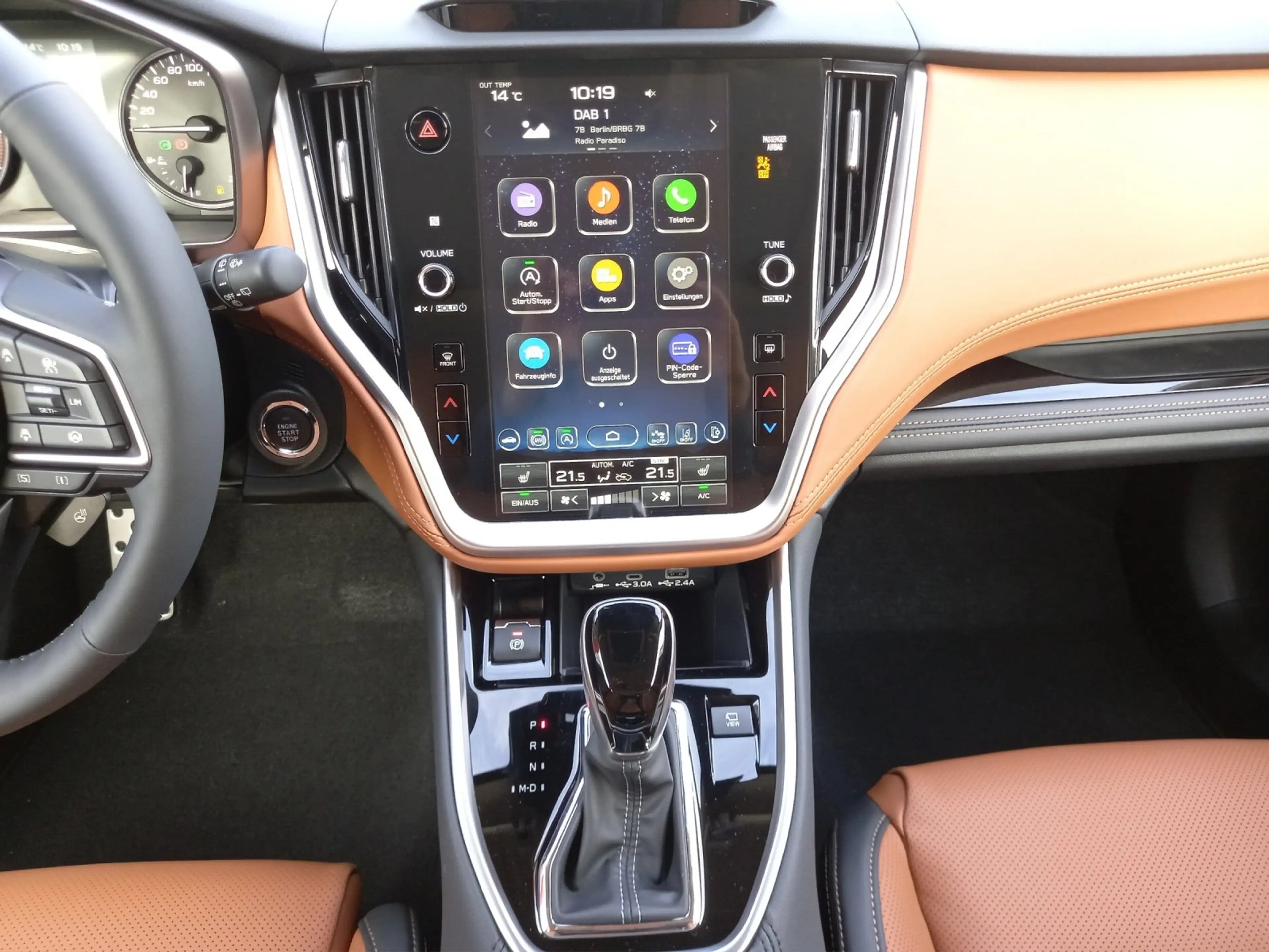 Subaru OUTBACK 2.5i Platinum Lineartronic — photo 14