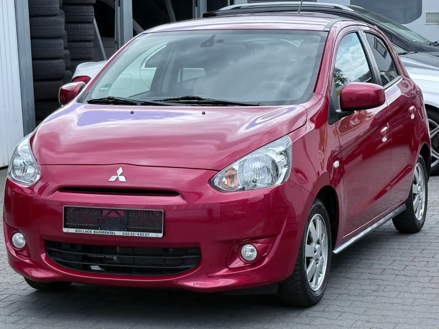 Mitsubishi Space Star Top 1.2 Automatik Klima 1.Hd. 10TKM Rot - 1