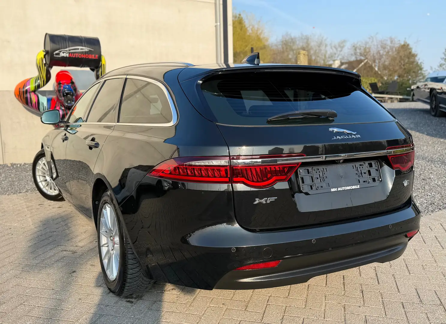 Jaguar XF Sportbrake 2.0 D E-Performance Prestige (EU6.2) Schwarz - 2
