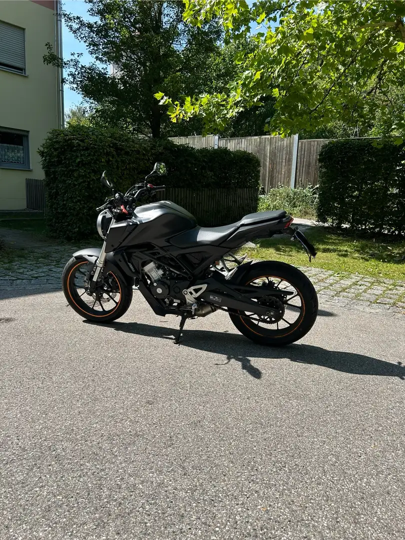 Honda CB 125 Noir - 1