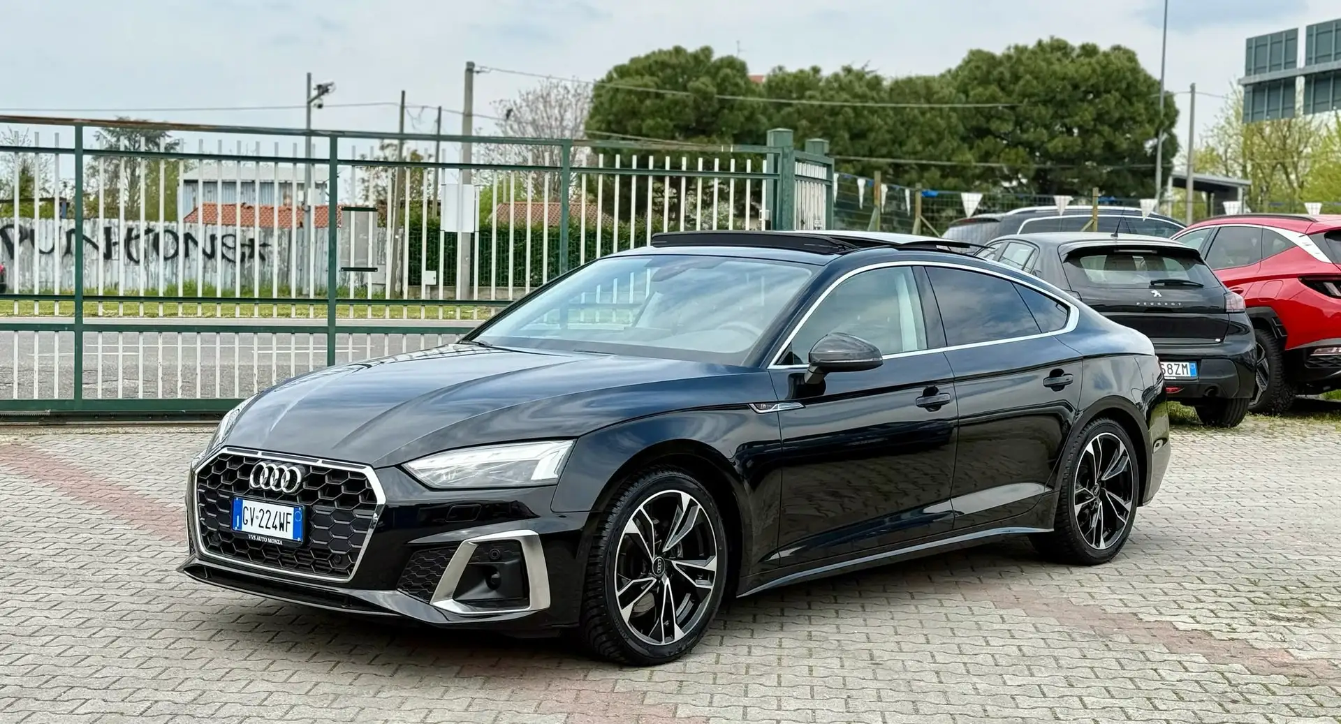 Audi A5 Sportback 35 2.0 tfsi mhev Busin Advanced  s-tron Nero - 1