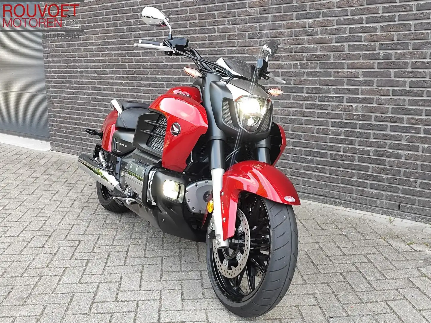 Honda F 6 C GL 1800 VALKYRIE Rood - 2