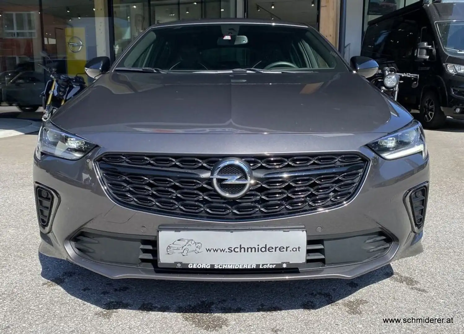 Opel Insignia GSi 2.0 4x4 - Bose, Matrix... Grijs - 2