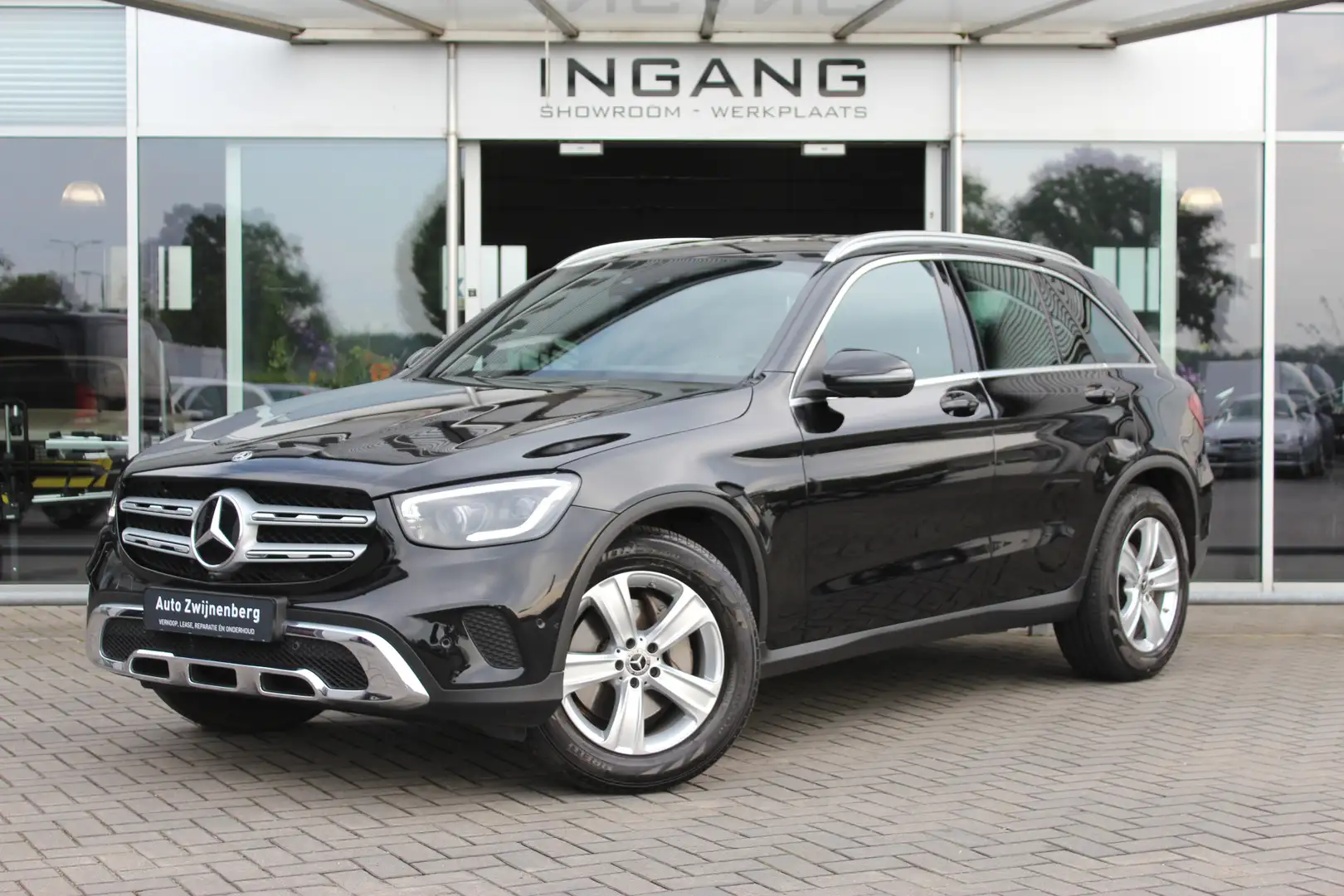 Mercedes-Benz GLC 200 200d 4MATIC | Cruise | Trekhaak | Stoelver | Zwart - 1