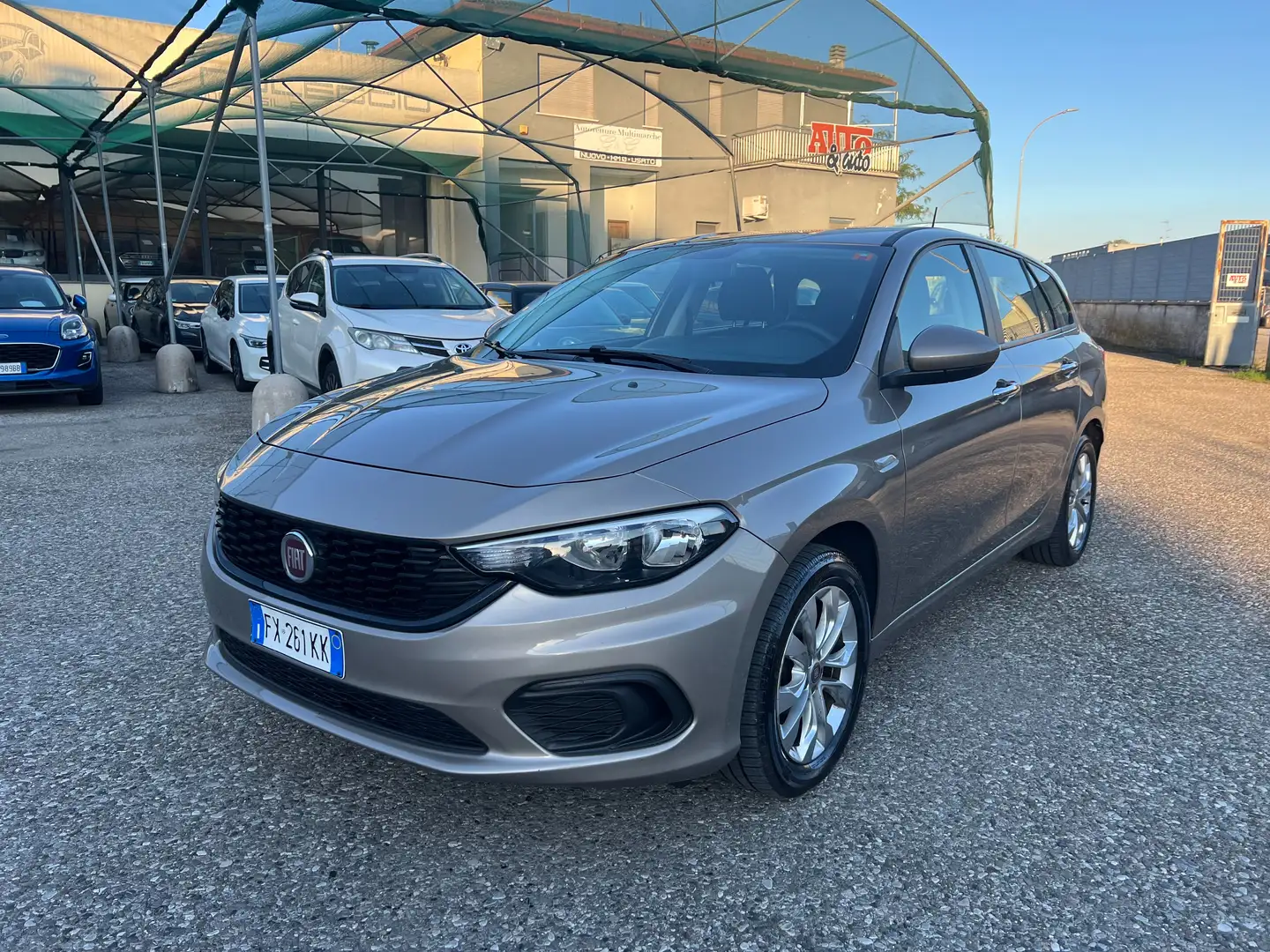 Fiat Tipo SW 1.6 mjt Easy Business S&S Bronze - 1