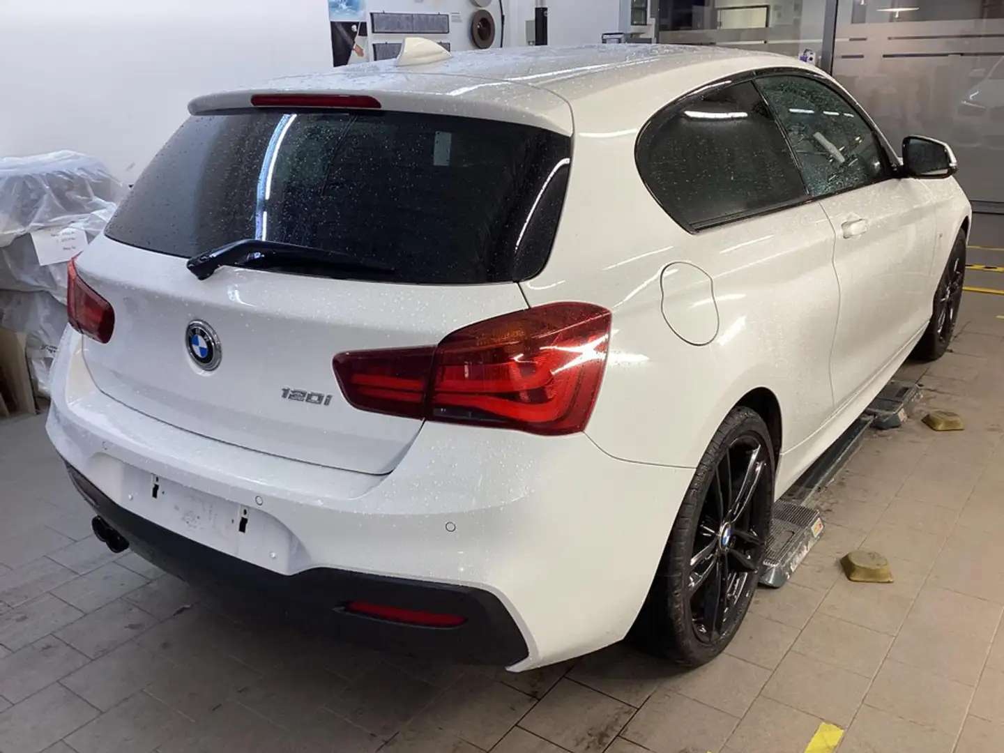 BMW 120 i Edition M Sport Shadow + GARANTIE Alb - 2
