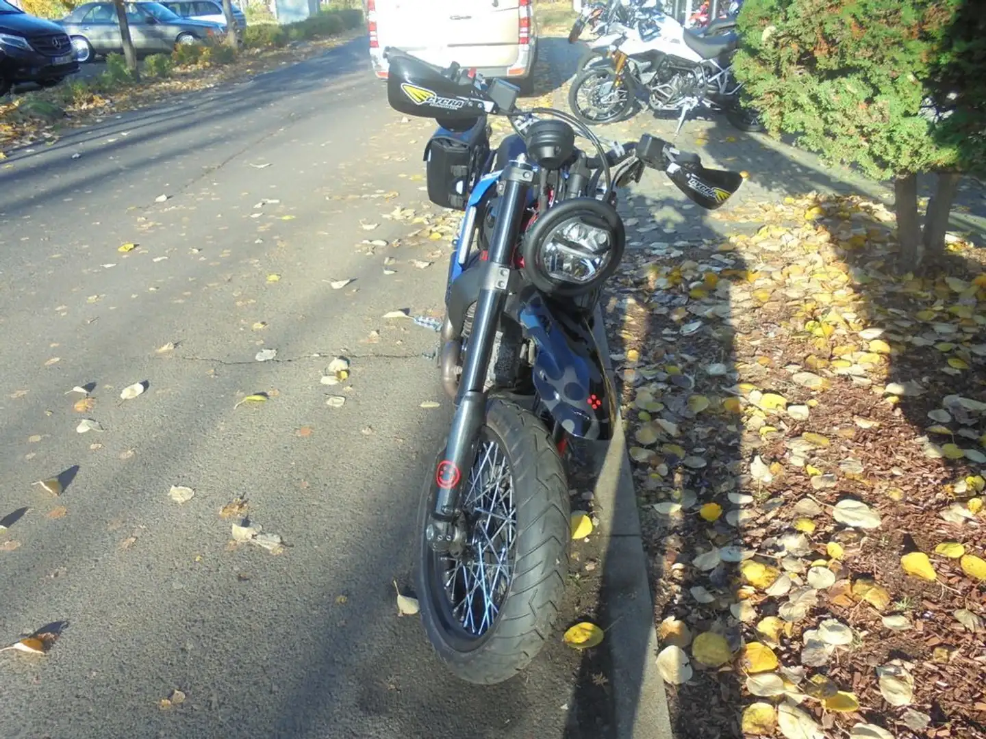 Ducati Scrambler Desert Sled Negro - 2