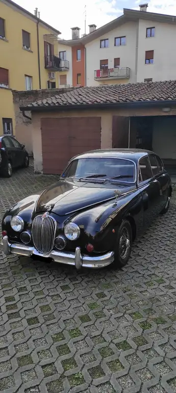 Jaguar MK II 1960 из Европы — купить под ключ