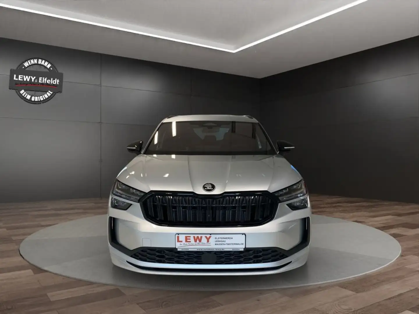 Skoda Kodiaq 2.0 TDI DSG Sportline*Komfort Plus* Silber - 2