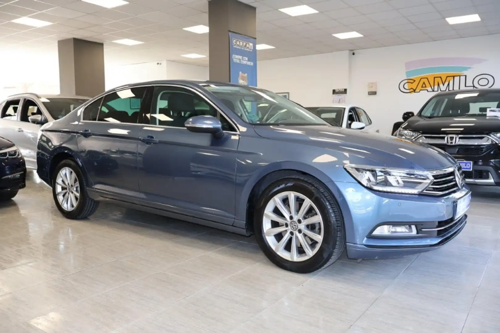 Volkswagen Passat 2.0TDI Advance DSG7 110kW Azul - 1
