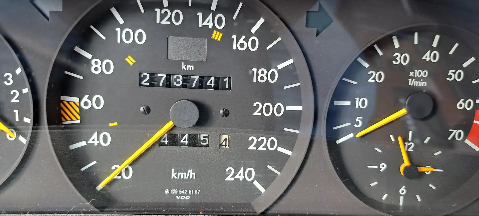 Mercedes-Benz 300 300 SE Albastru - 2